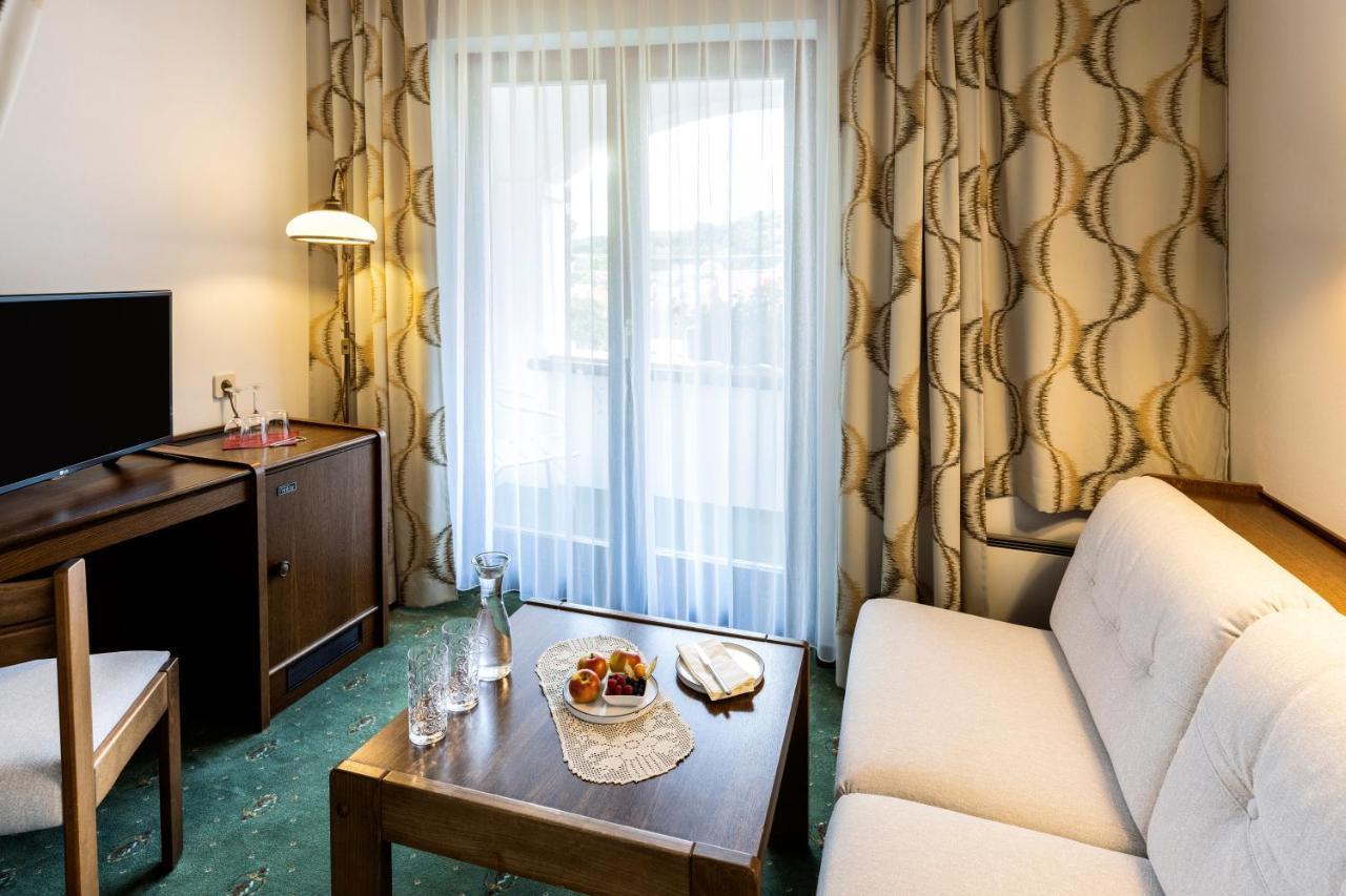 Genussgasthof & Hotel Beim Krutzler Heiligenbrunn Exteriér fotografie