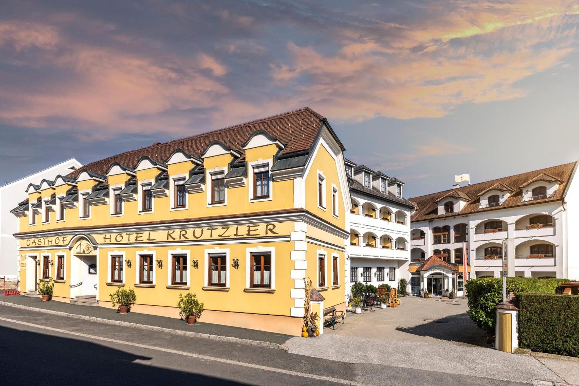 Genussgasthof & Hotel Beim Krutzler Heiligenbrunn Exteriér fotografie
